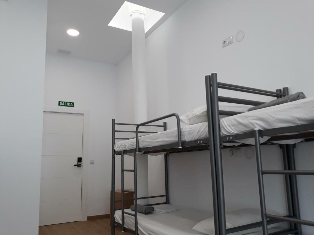 Hub Hostel Севилья Экстерьер фото